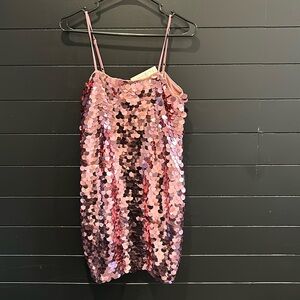 Dress size Small Pink. Super cute for that special summer outing or dance